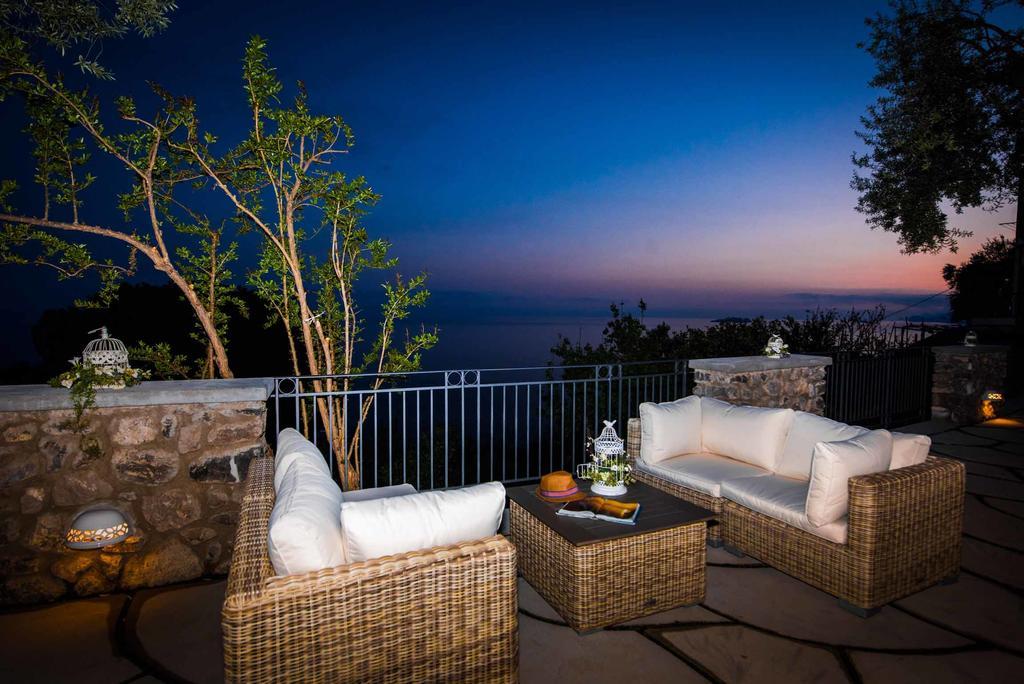 Villa De Rosa โปซิตาโน ภายนอก รูปภาพ