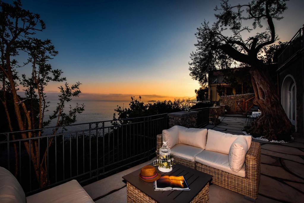 Villa De Rosa โปซิตาโน ภายนอก รูปภาพ