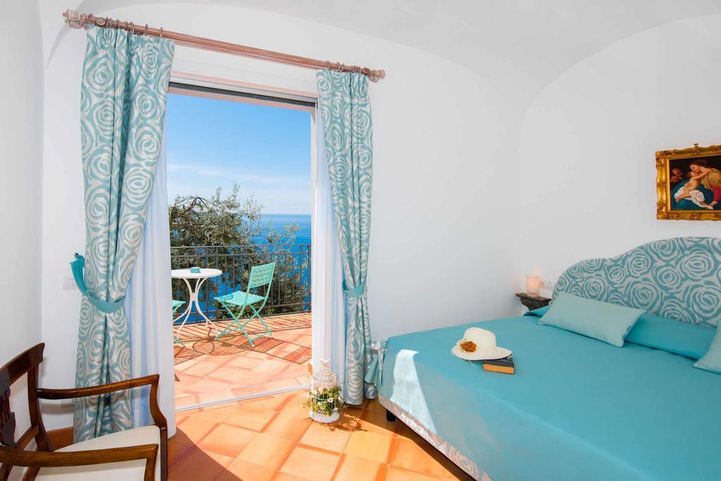 Villa De Rosa โปซิตาโน ภายนอก รูปภาพ